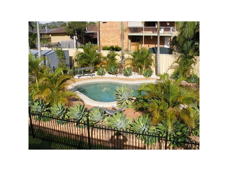 4 Cumberland Drive, Alexandra Hills QLD 4161