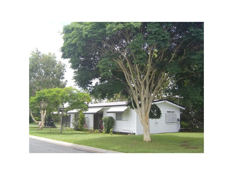 22 Bay Street, Redland Bay QLD 4165