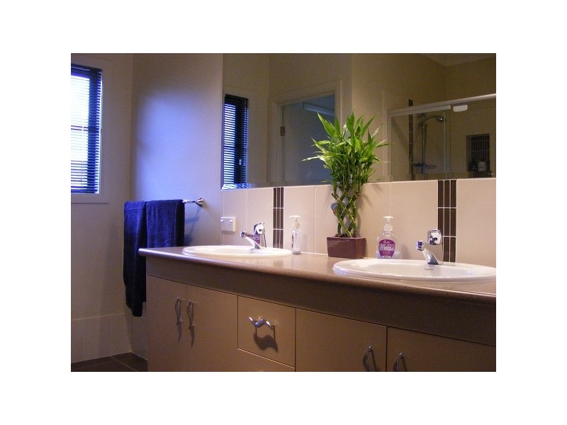 8 Settlers Circuit, Mount Cotton QLD 4165