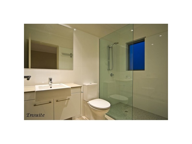 9,11,13/141 Shore Street, Cleveland QLD 4163