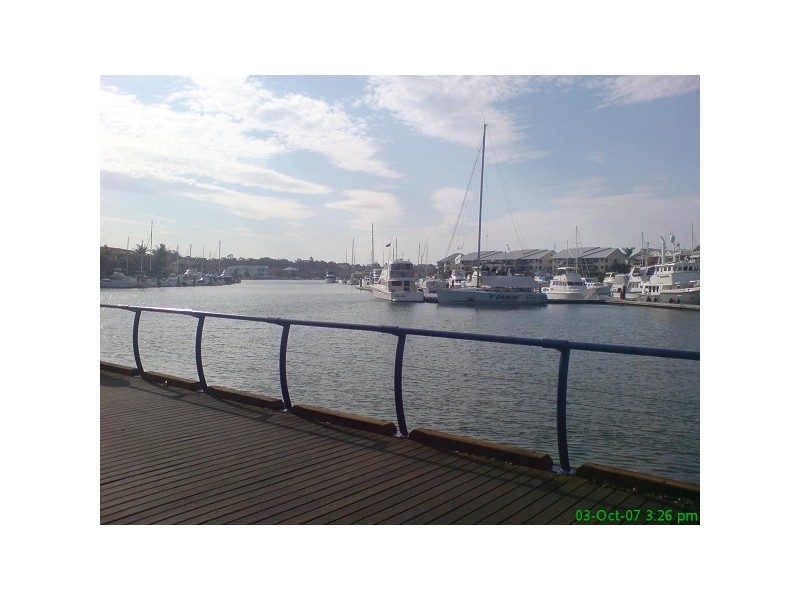 8 OSTEND COURT, Cleveland QLD 4163