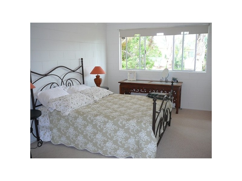 1/221 Middle Street, Cleveland QLD 4163