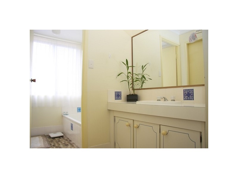 28 Cumberland Drive, Alexandra Hills QLD 4161