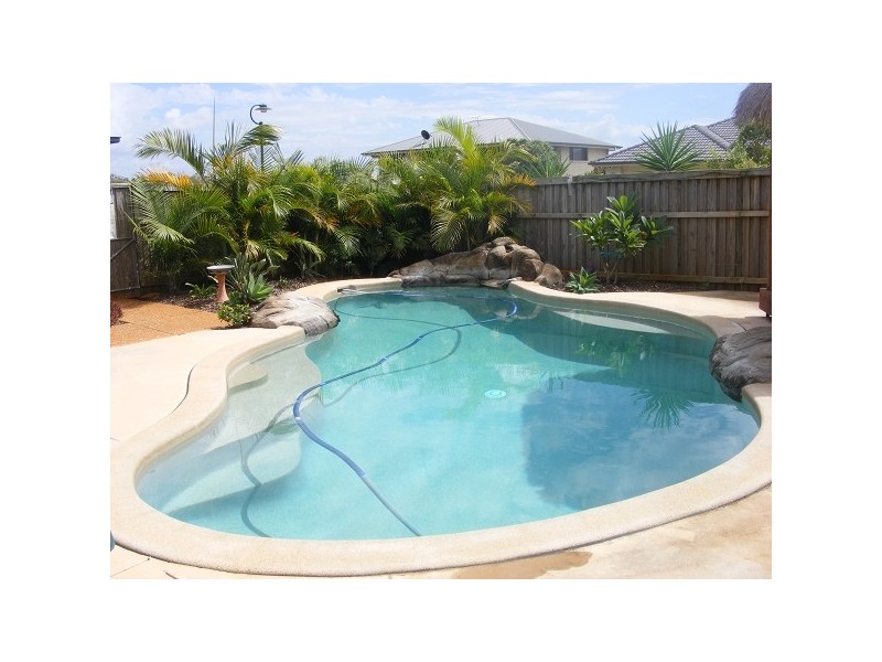 11 REEF STREET, Thornlands QLD 4164