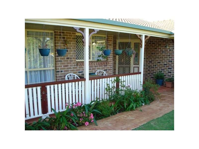 61 Fryar Street, Victoria Point QLD 4165