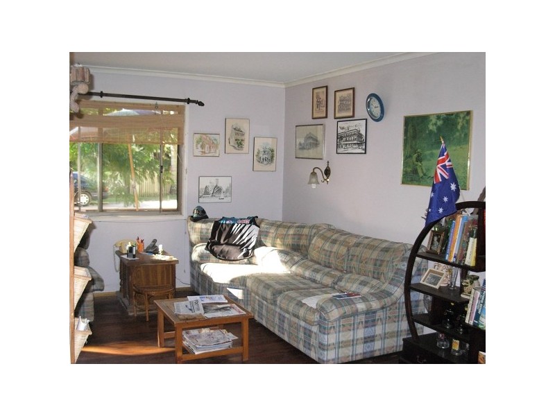 18 Marana Street, Coochiemudlo Island QLD 4184