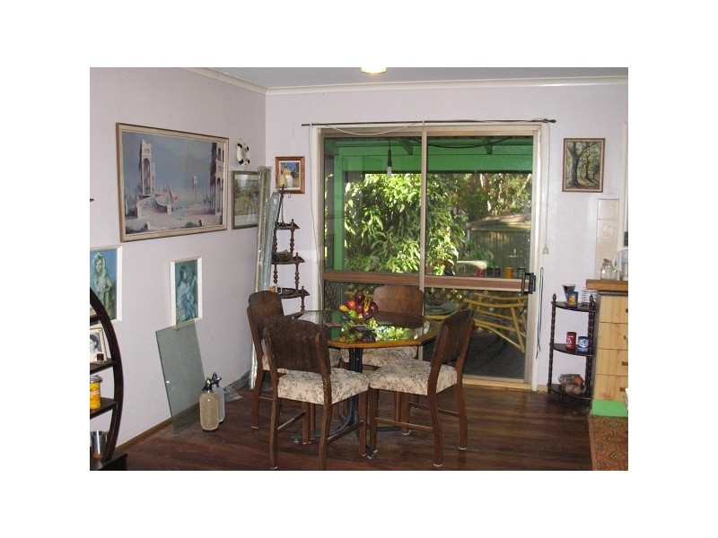 18 Marana Street, Coochiemudlo Island QLD 4184