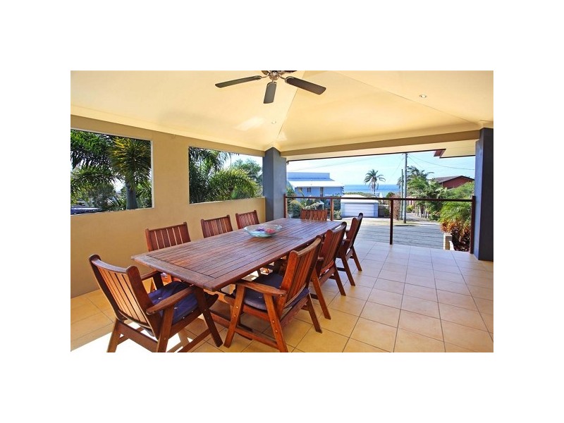 42 Mooroondu Road, Thorneside QLD 4158