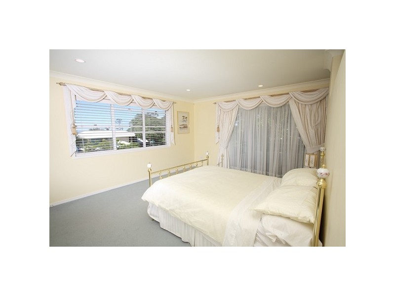 5 EMPIRE VISTA, Ormiston QLD 4160