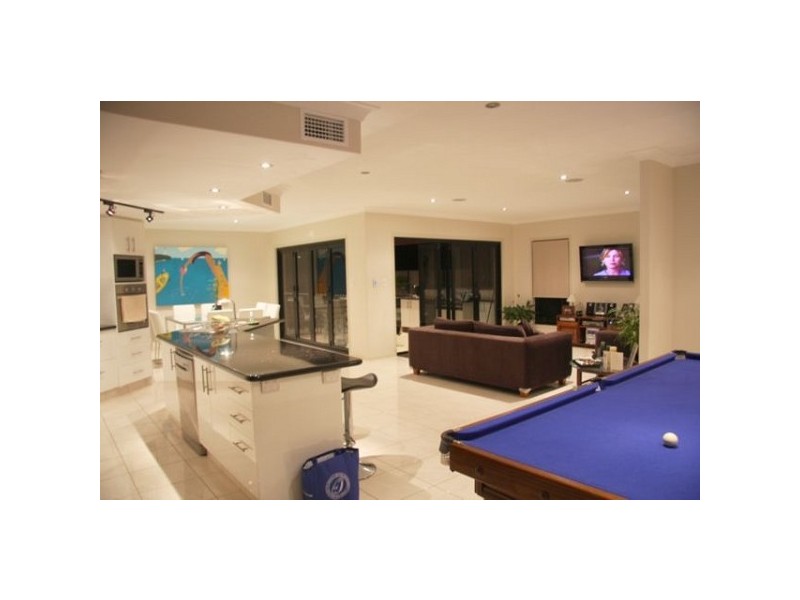 5 Maria Court, Wellington Point QLD 4160