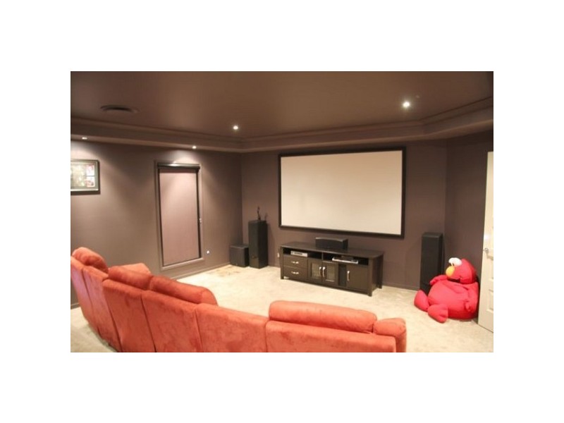 5 Maria Court, Wellington Point QLD 4160