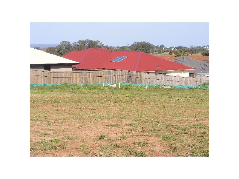 31 Cypress Street, Redland Bay QLD 4165