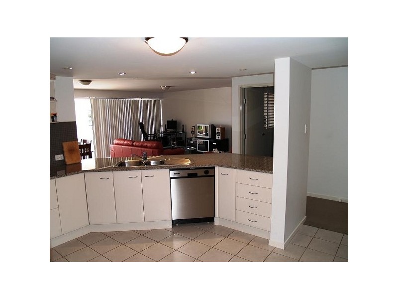 21/32 Middle Street, Cleveland QLD 4163