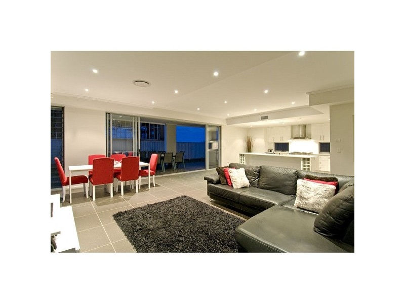 2 Baycrest Place, Thornlands QLD 4164