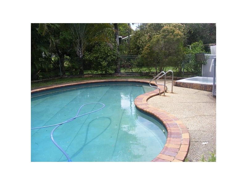 2 Caston Court, Birkdale QLD 4159