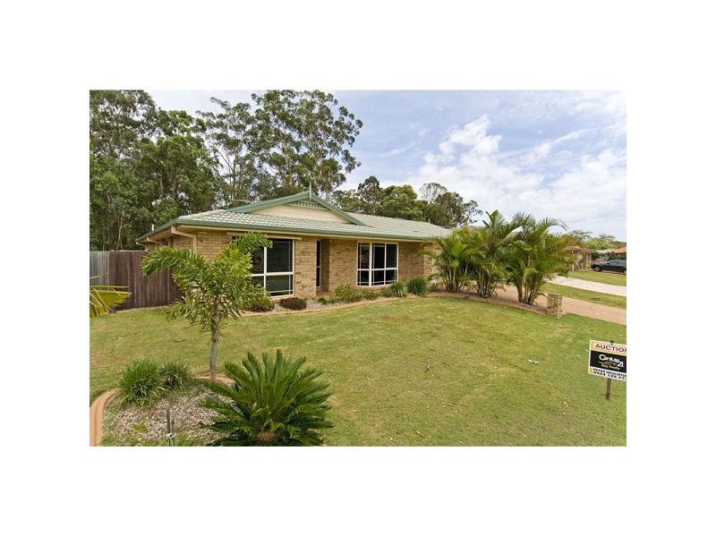 18 Marjorie Buckler Avenue, Redland Bay QLD 4165
