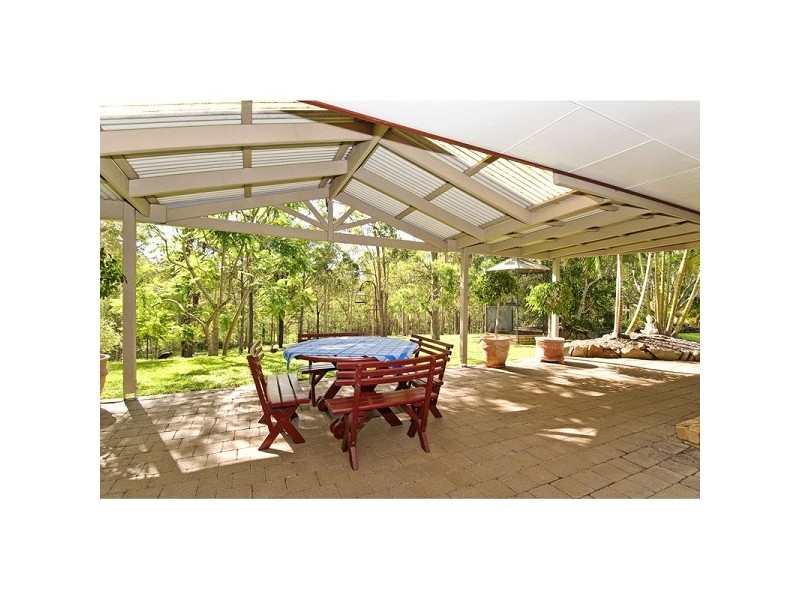 249 Avalon Road, Sheldon QLD 4157