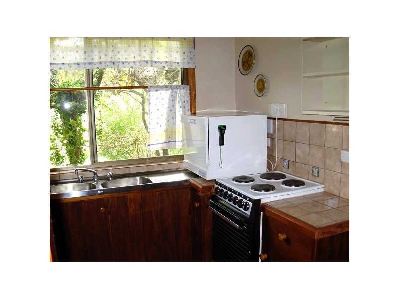 17 Mooroondu, Coochiemudlo Island QLD 4184