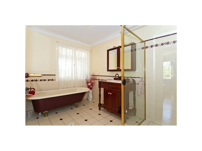 134 Mooroondu Rd, Thorneside QLD 4158