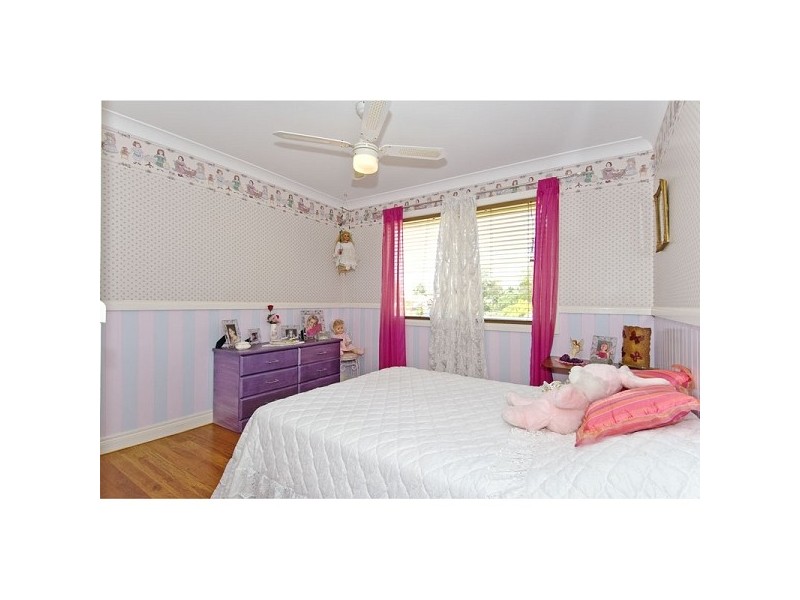 134 Mooroondu Rd, Thorneside QLD 4158