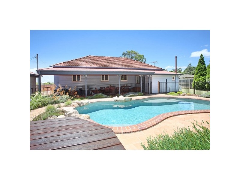 640 Main Road, Wellington Point QLD 4160