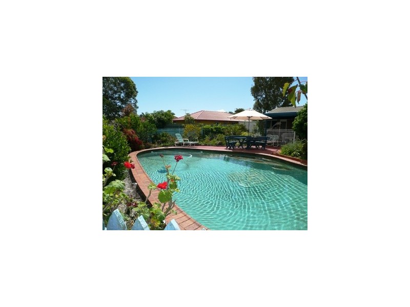 32 School Road, Victoria Point QLD 4165