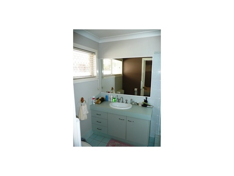 32 School Road, Victoria Point QLD 4165