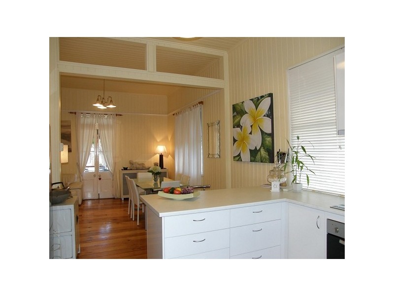 141 Russell Street, Cleveland QLD 4163