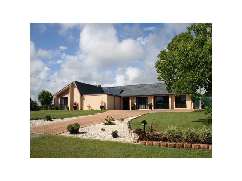 11 Sycamore Street, Redland Bay QLD 4165