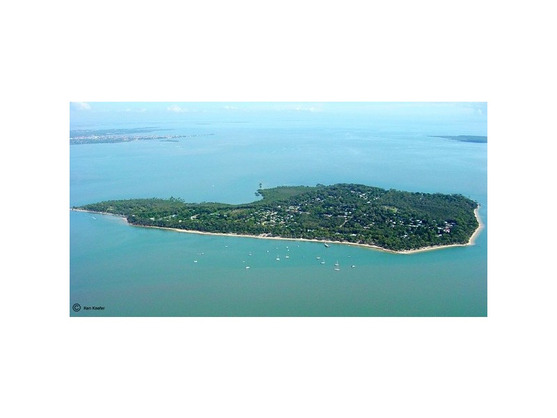 22 Shirley Street, Coochiemudlo Island QLD 4184