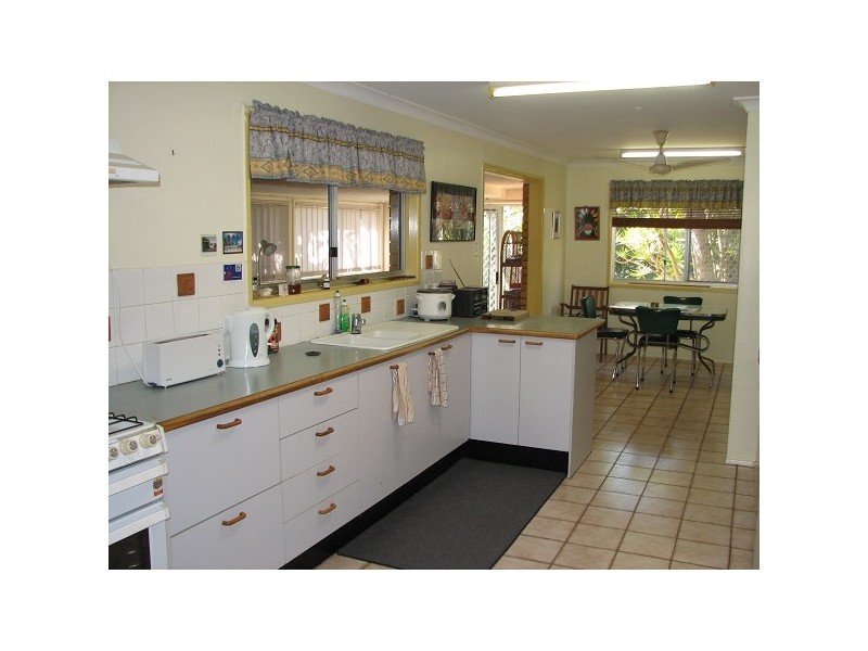 22 Vera Street, Redland Bay QLD 4165
