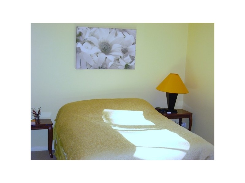 12 George Street, Coochiemudlo Island QLD 4184