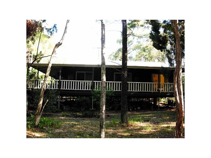 12 George Street, Coochiemudlo Island QLD 4184