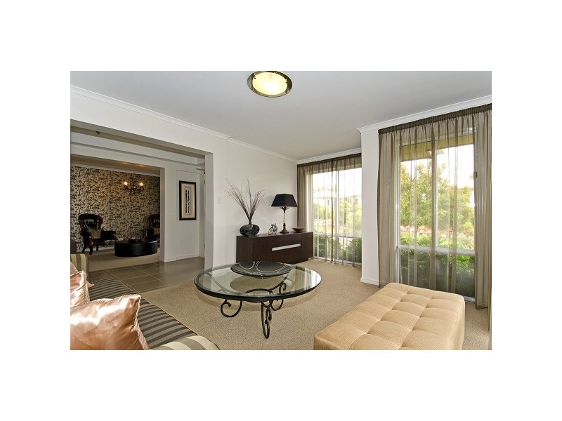 6 Lyndhurst Place, Thornlands QLD 4164