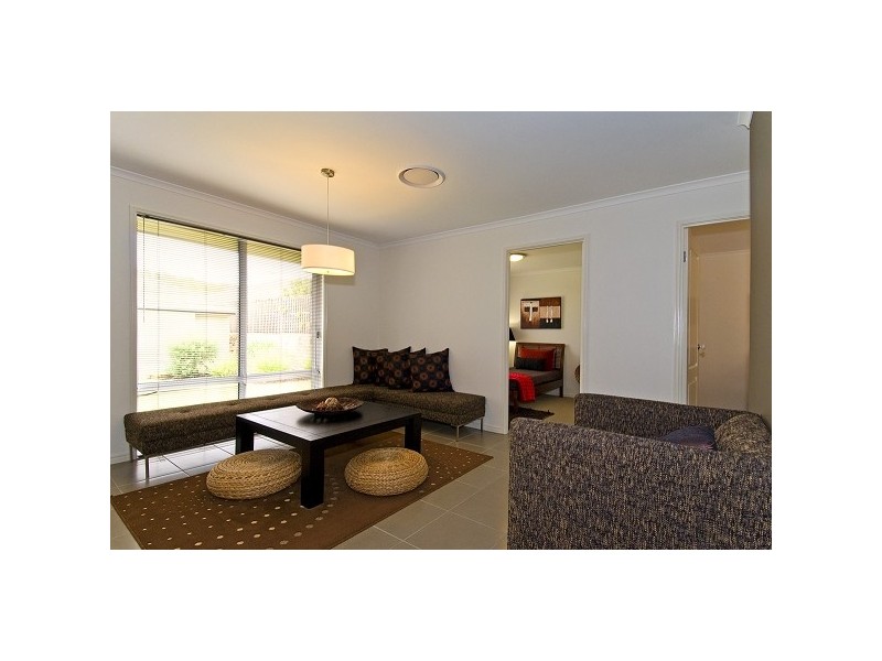 6 Lyndhurst Place, Thornlands QLD 4164