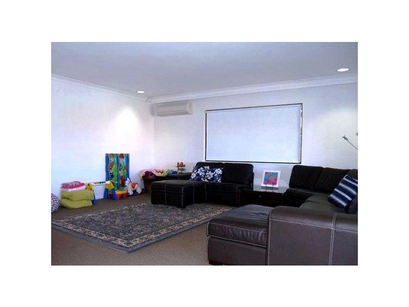 59 Anchorage Drive, Raby Bay QLD 4163