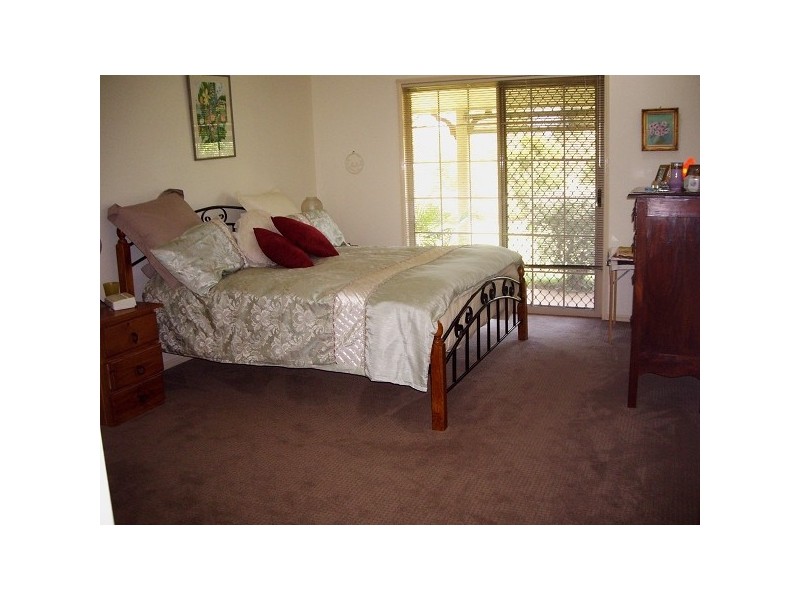 156 Solway Crescent, Carbrook QLD 4130