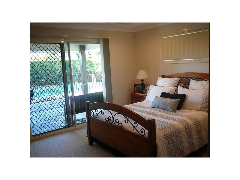 1 Coralbay Close, Thornlands QLD 4164