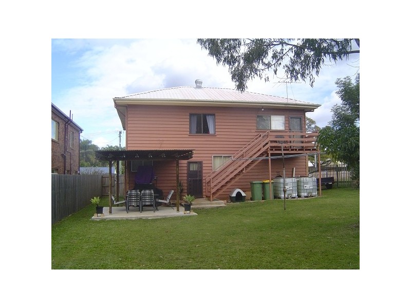 11 Sheena Street, Wellington Point QLD 4160