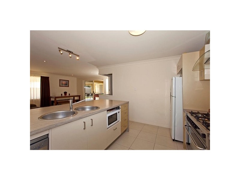 9 Lyndhurst Place, Thornlands QLD 4164