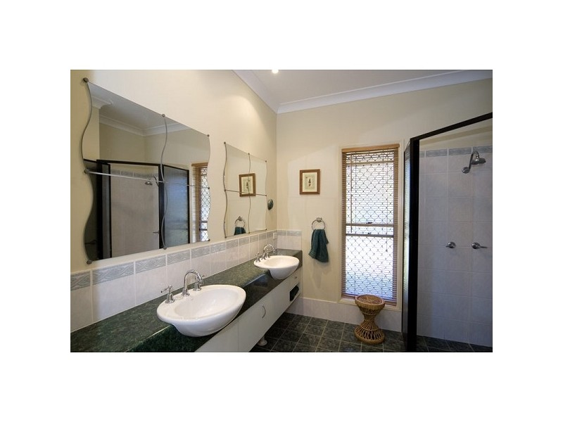 21 Thornton Drive, Thornlands QLD 4164