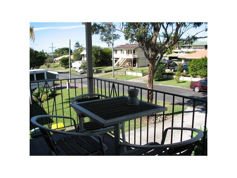 18 Monterey Avenue, Thornlands QLD 4164