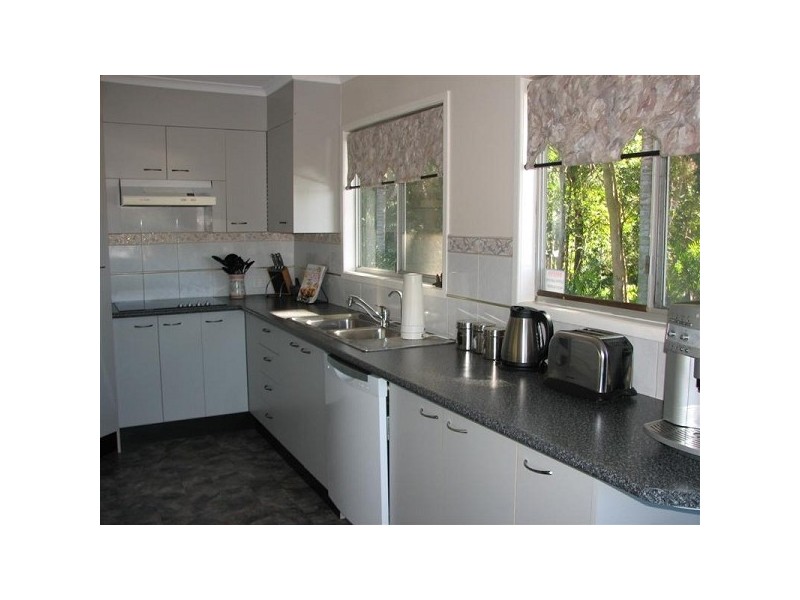 18 Monterey Avenue, Thornlands QLD 4164