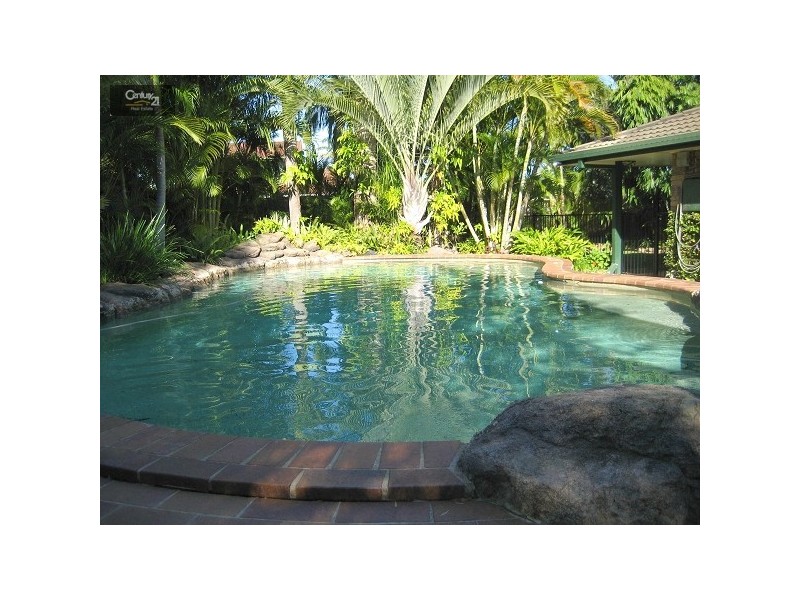 8 Devonshire Drive, Alexandra Hills QLD 4161