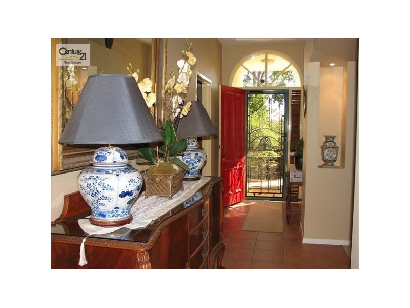 8 Flowers Street, Alexandra Hills QLD 4161