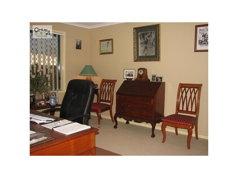 8 Flowers Street, Alexandra Hills QLD 4161