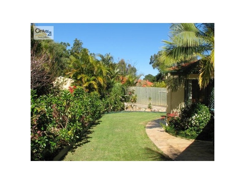 8 Flowers Street, Alexandra Hills QLD 4161