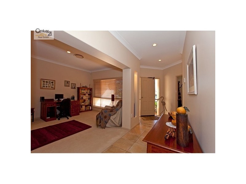 25 Ribonwood Street, Thornlands QLD 4164