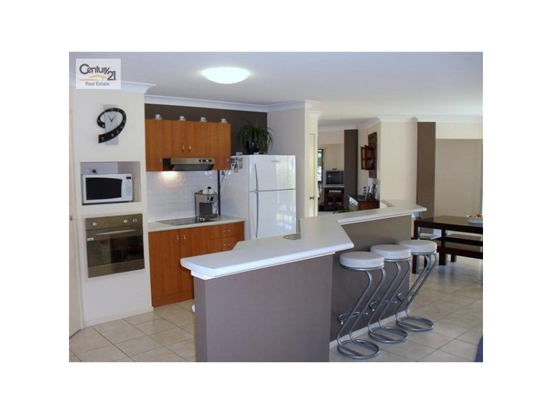 28 Elysian Street, Victoria Point QLD 4165