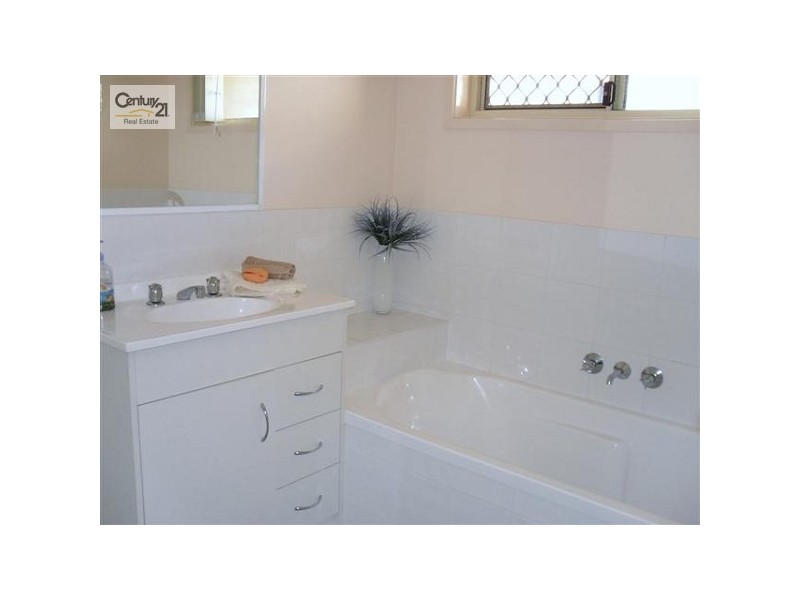 28 Elysian Street, Victoria Point QLD 4165